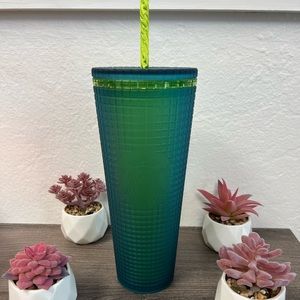 Starbucks green and yellow grid tumbler